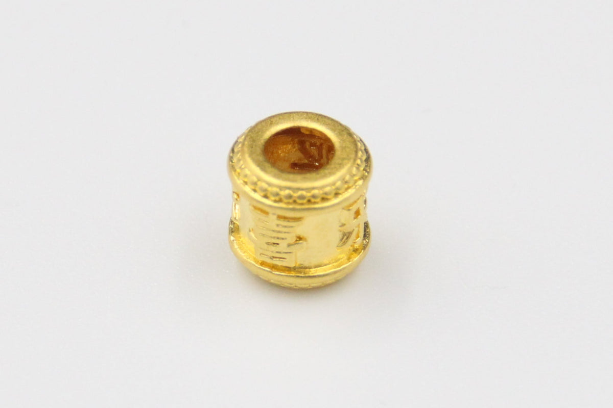 24K gold charm engraving “平安喜乐” (Peace & Joy)